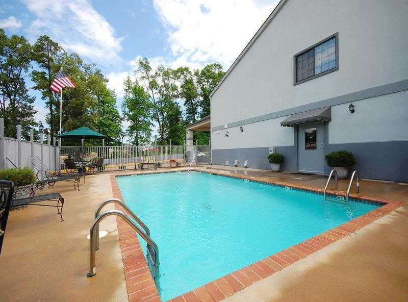 Best Western Pineywoods Inn Atlanta Konforlar fotoğraf